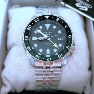 Seiko SKX 5 Sports Green GMT SSK035